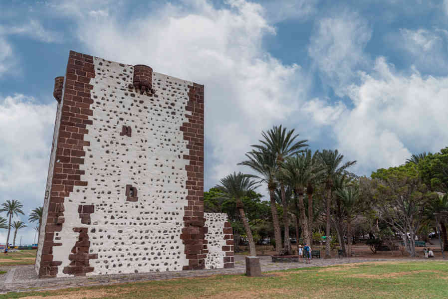 La Gomera 10 - San Sebastián de la Gomera - Torre del Conde .jpg
